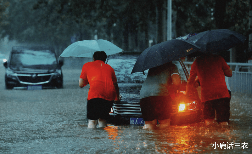 史载管辂卜卦实例：神奇预测天气，半夜突降大雨